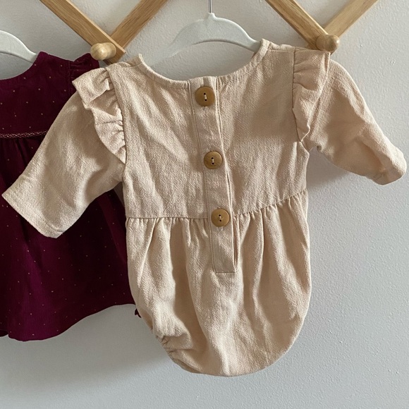 Newborn dress bundle! - Picture 3 of 10